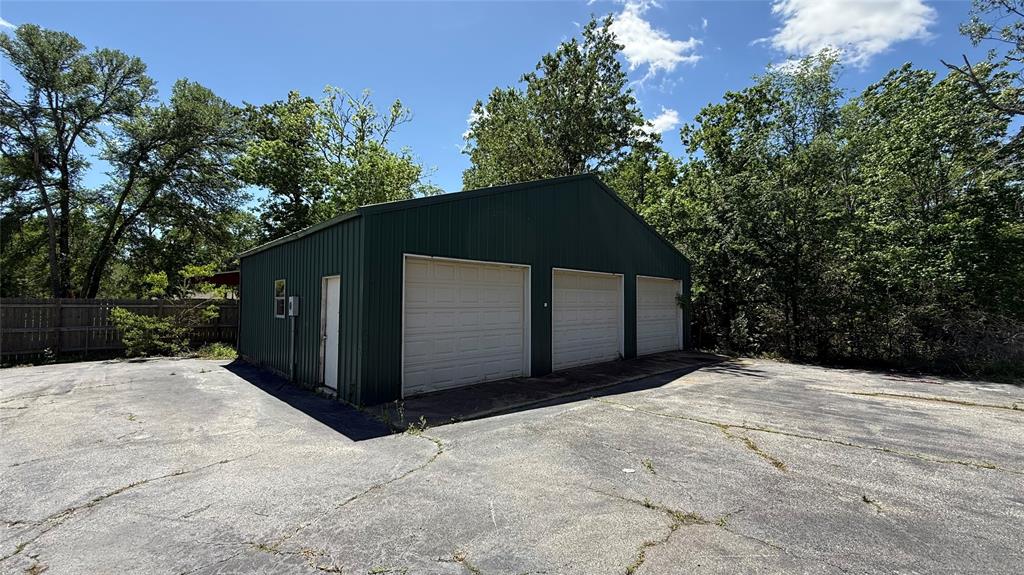530 N Cattle Drive, Onalaska, Texas image 2