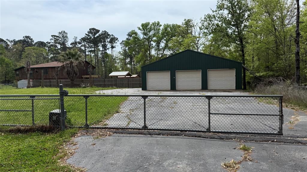 530 N Cattle Drive, Onalaska, Texas image 3