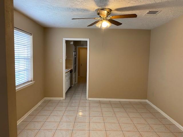 6662 Canyon Way Drive, Houston, Texas image 6