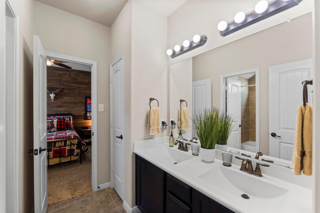 120 Brooke Addison Court, Montgomery, Texas image 16