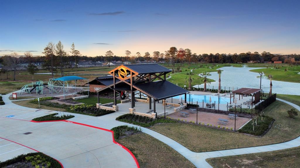 21410 Iberian Magpie Trail, Tomball, Texas image 9
