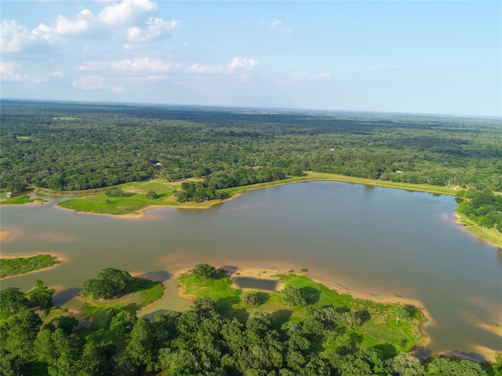 302 Bluebonnet Road, Sheridan, Texas image 8
