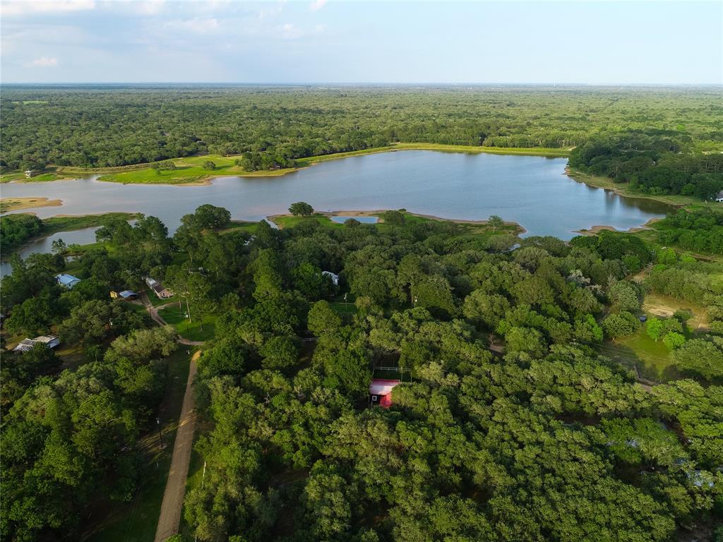 302 Bluebonnet Road, Sheridan, Texas image 2