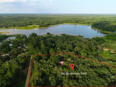Photo of 302 Bluebonnet Road, Sheridan, TX 78950 (MLS # 93286264) Photo of 302 Bluebonnet Road, Sheridan, TX 78950 (MLS # 93286264)