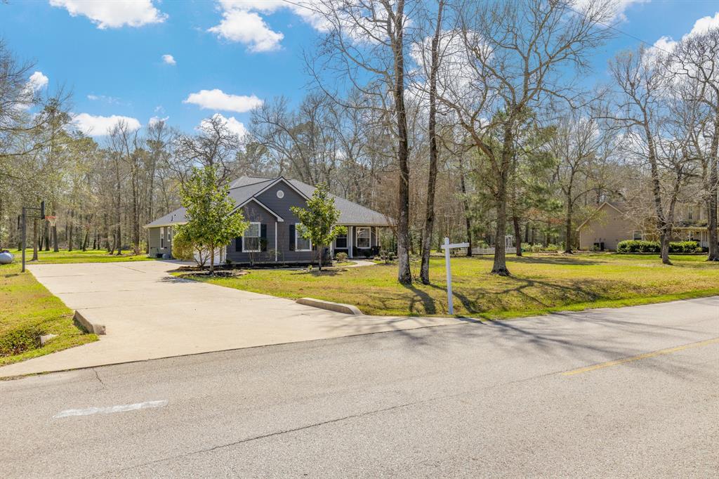 27062 Fairway Crossings Drive, Huffman, Texas image 6