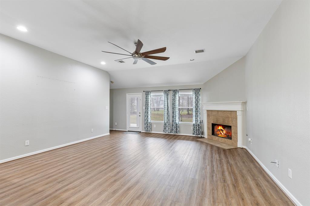 27062 Fairway Crossings Drive, Huffman, Texas image 3
