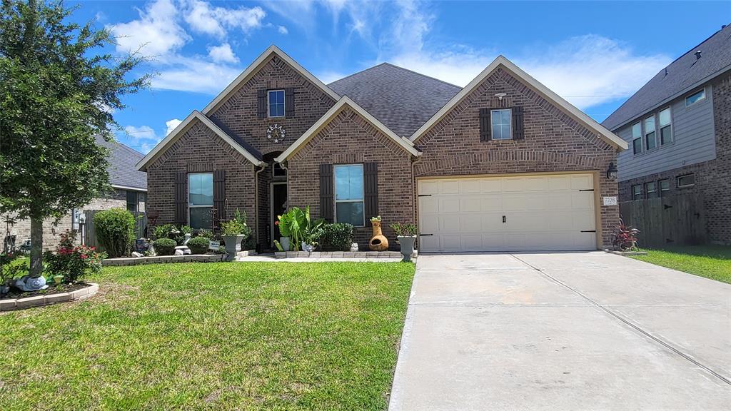 7708 River Pass Drive, Pearland, Texas image 1