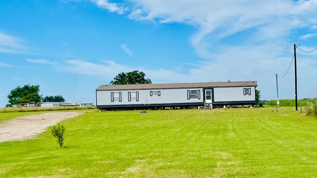 11695 Emu Lane, North Zulch, Texas image 1