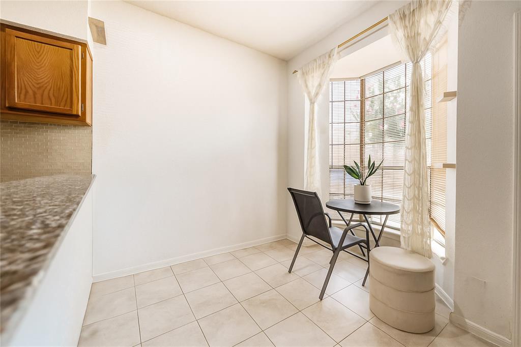 2121 El Paseo Street 1305