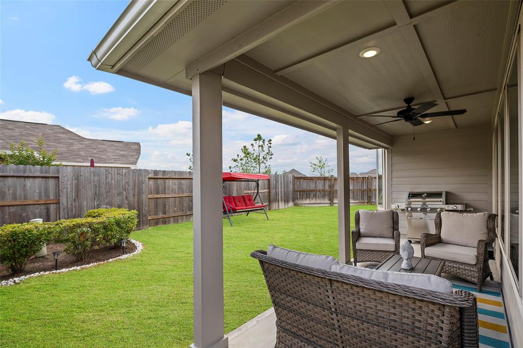 3306 Old Ironwood Drive, Spring, Texas image 29