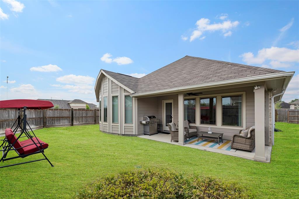 3306 Old Ironwood Drive, Spring, Texas image 31