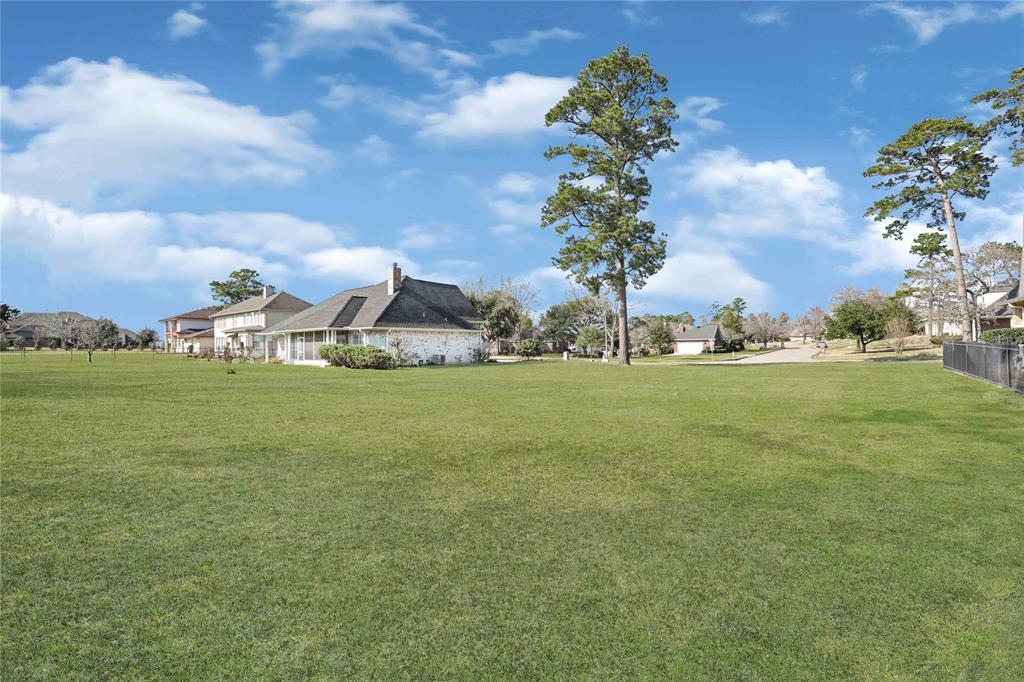 12325 Longmire Trace, Conroe, Texas image 6