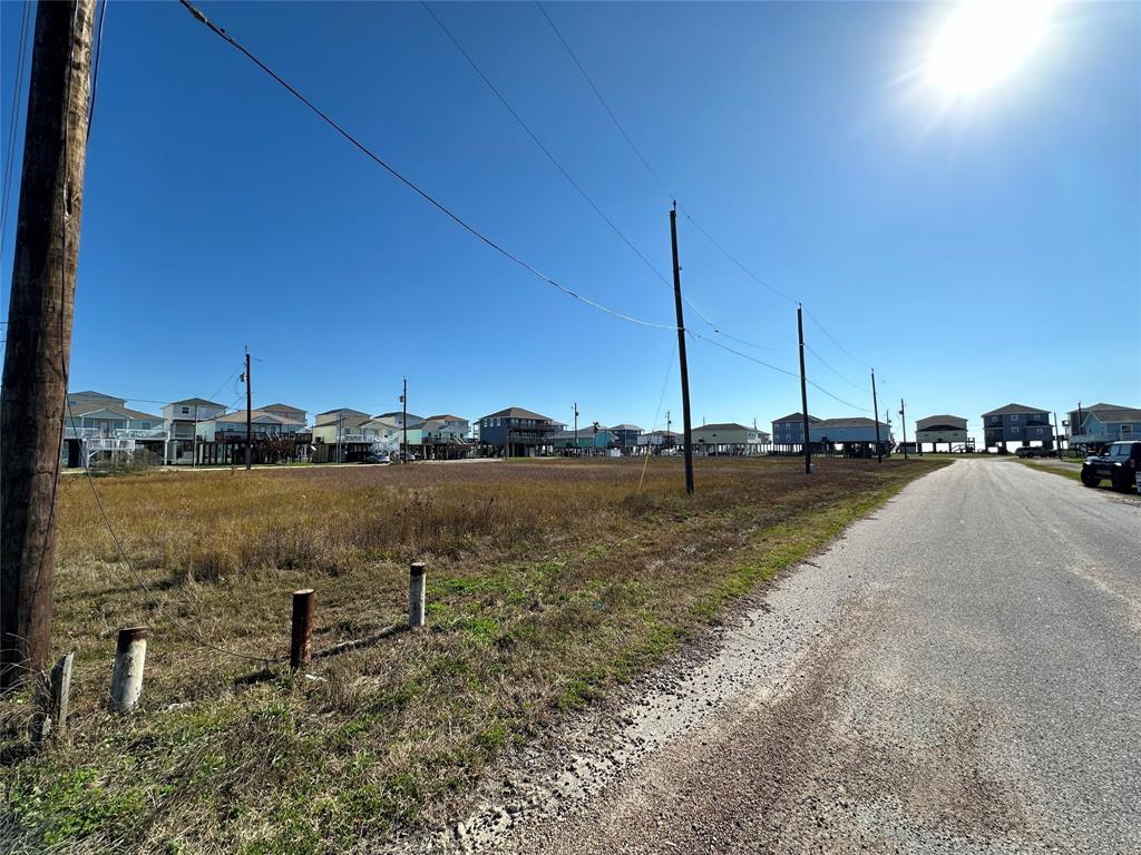 Santar Loop, Surfside Beach, Texas image 3