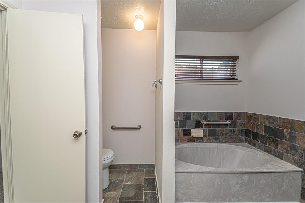 19202 Bristlestar Drive, Katy, Texas image 36