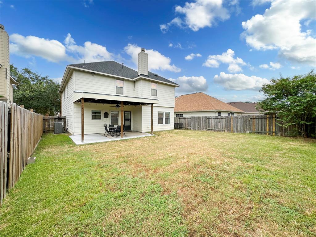 7242 Foxcrest Lane, Humble, Texas image 40