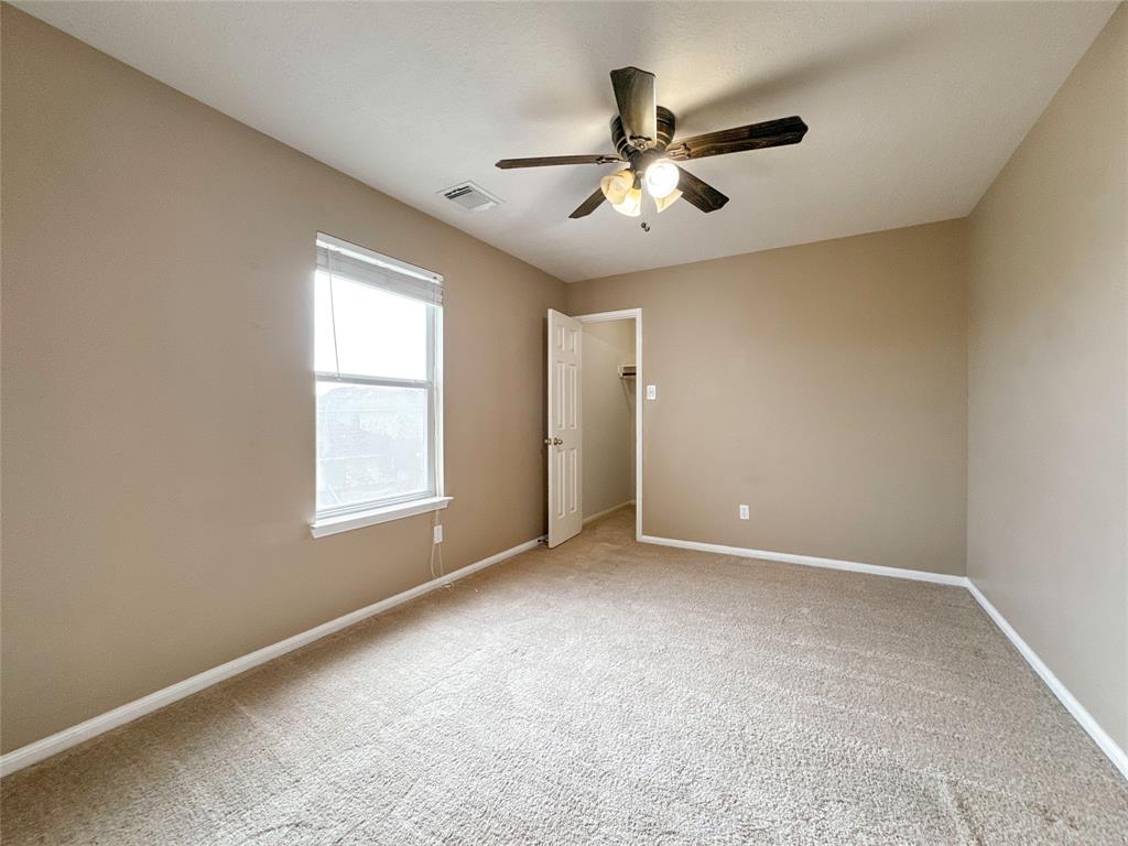 7242 Foxcrest Lane, Humble, Texas image 21