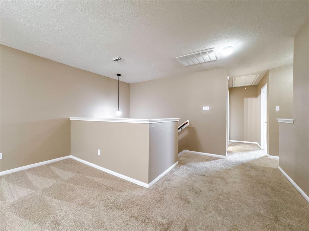 7242 Foxcrest Lane, Humble, Texas image 18