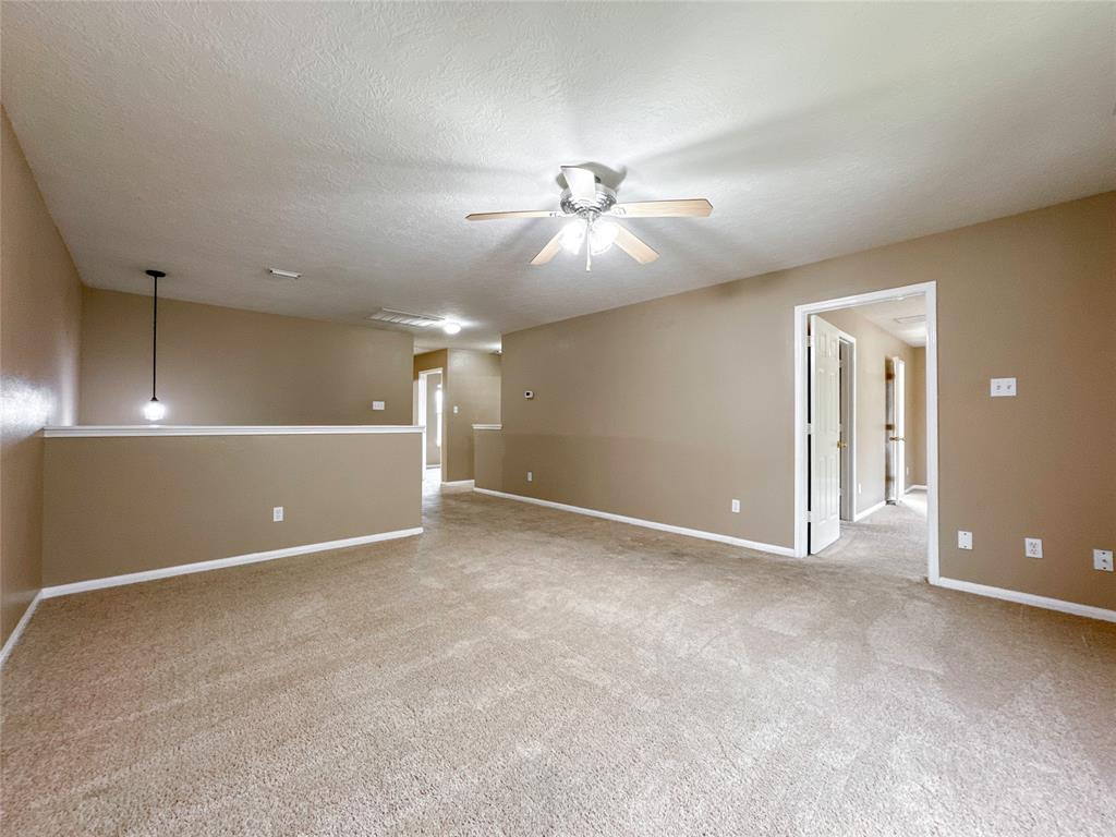 7242 Foxcrest Lane, Humble, Texas image 19