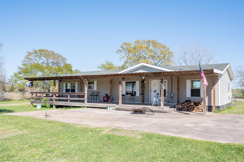 Photo 3 of 9 of 7014 Avenue V mobile home