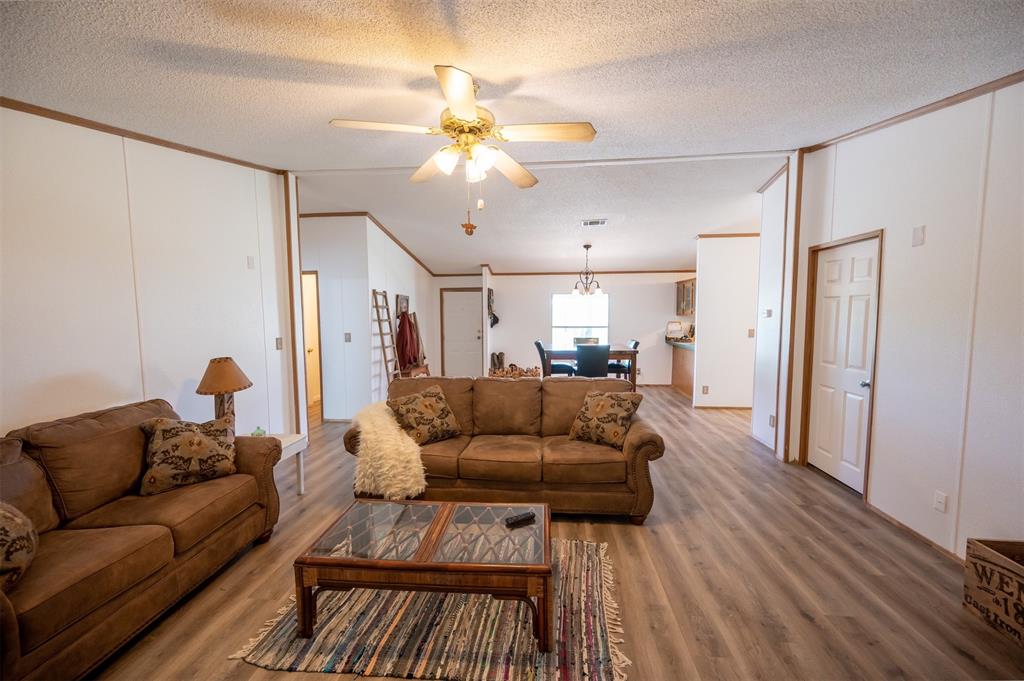 Photo 6 of 9 of 7014 Avenue V mobile home