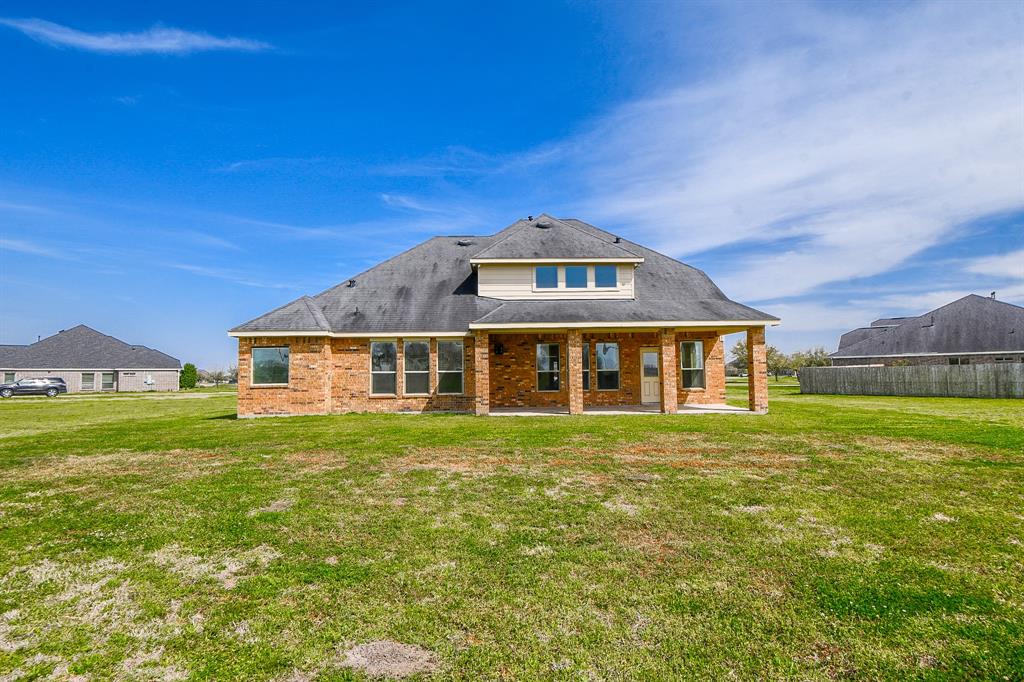 10826 Lake Thomas Drive, Needville, Texas image 28