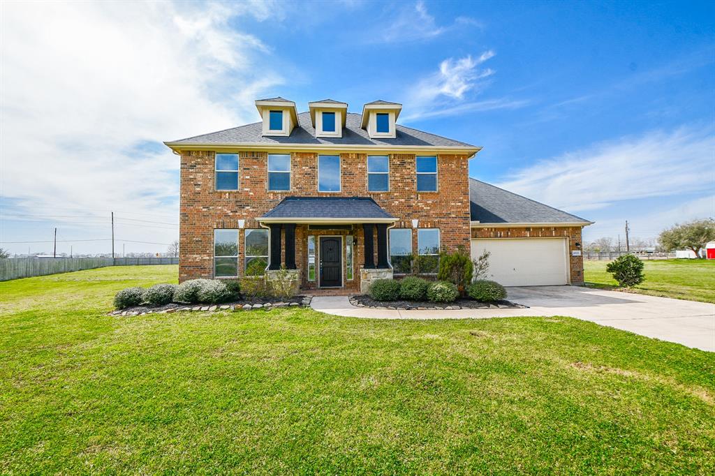 10826 Lake Thomas Drive, Needville, Texas image 2