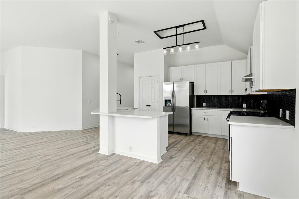 19019 Northcanyon Drive
