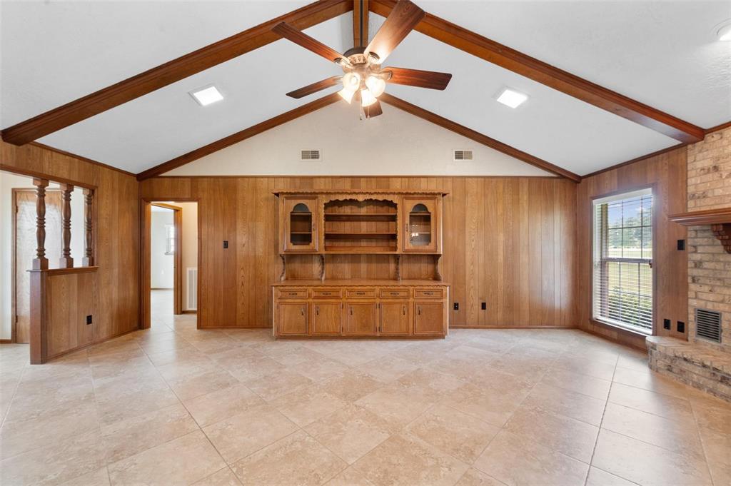 534 W Hufsmith Road, Tomball, Texas image 7