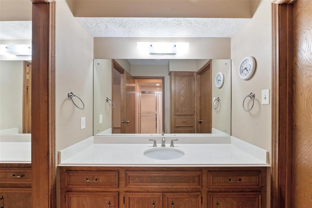 534 W Hufsmith Road, Tomball, Texas image 19
