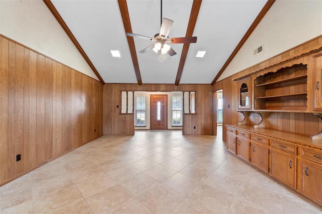534 W Hufsmith Road, Tomball, Texas image 8
