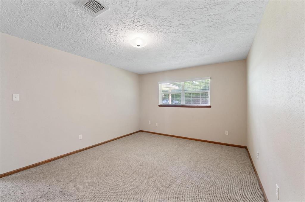 534 W Hufsmith Road, Tomball, Texas image 15