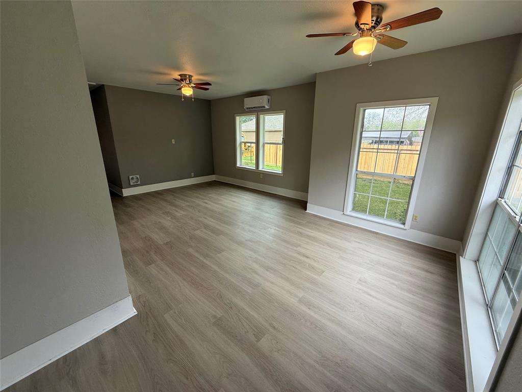 3614 Boone, Damon, Texas image 5