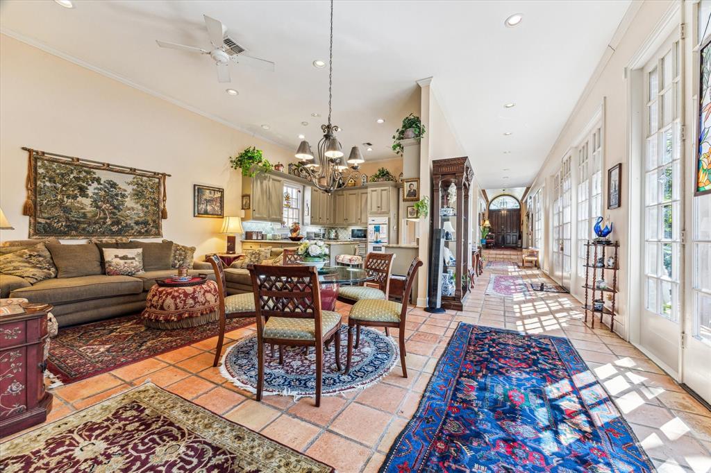 5638 Briar Drive, Houston, Texas image 16