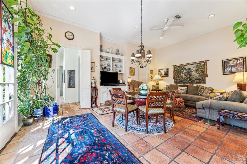 5638 Briar Drive, Houston, Texas image 15
