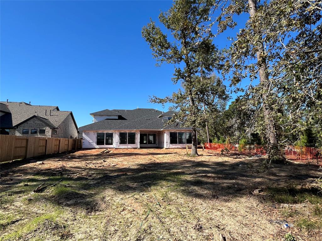 403 Venado View Court, Conroe, Texas image 11