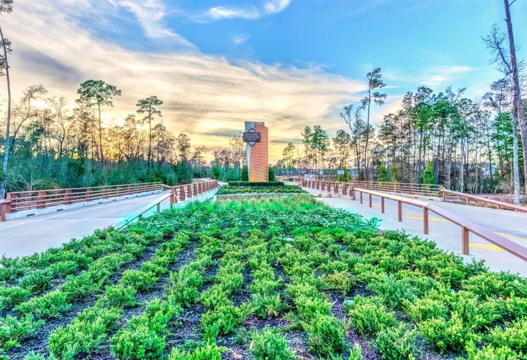 403 Venado View Court, Conroe, Texas image 13