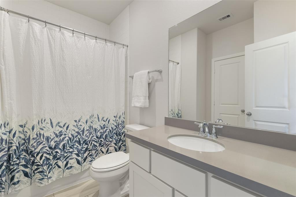 17366 Camillia Trail, Conroe, Texas image 32