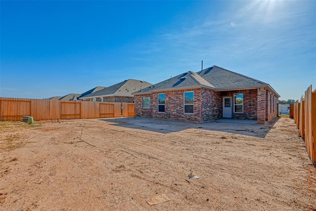 21927 Oia Island Drive, Hockley, Texas image 42