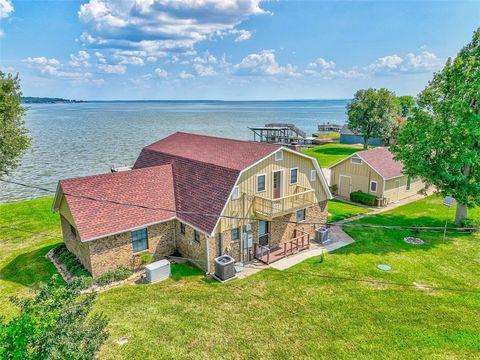 A home in Onalaska