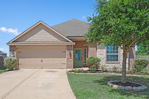 Single Family Residence in Hockley TX 20522 Iron Seat Drive.jpg