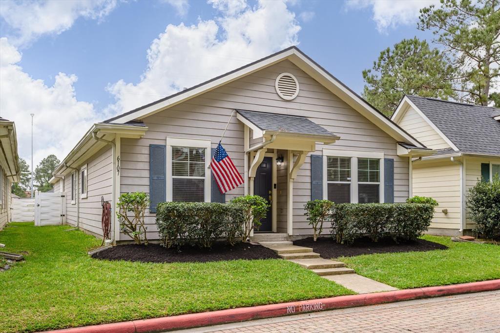 6107 Kings Oaks Lane, Humble, Texas image 2