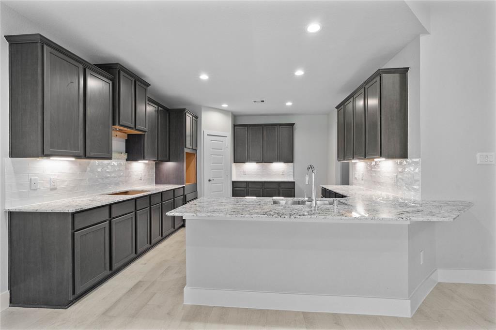 3215 Brushy Hawthorn Drive