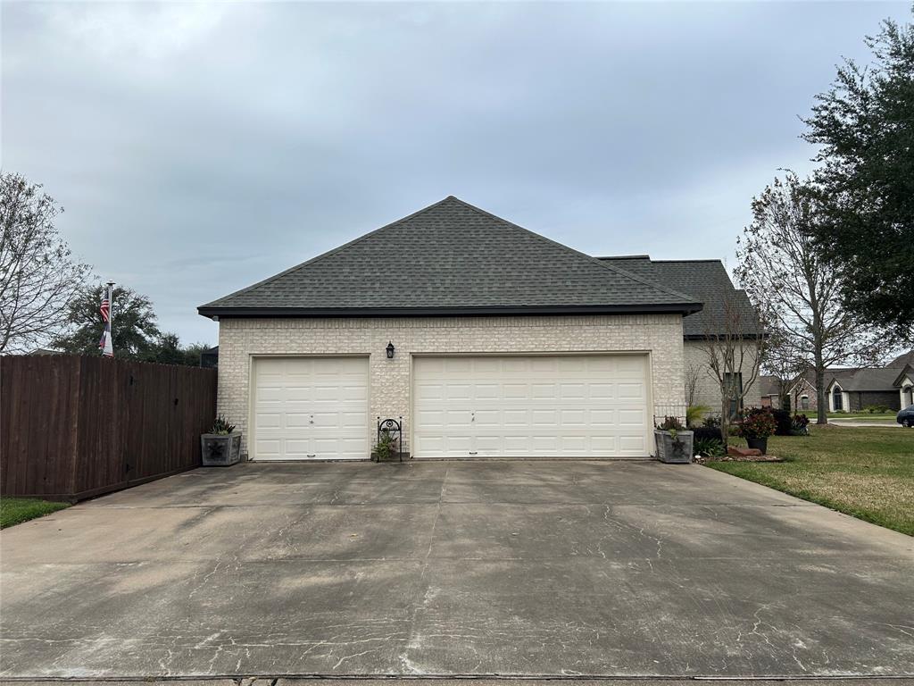 119 Gadwall Drive, Clute, Texas image 30