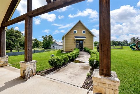 A home in Sealy