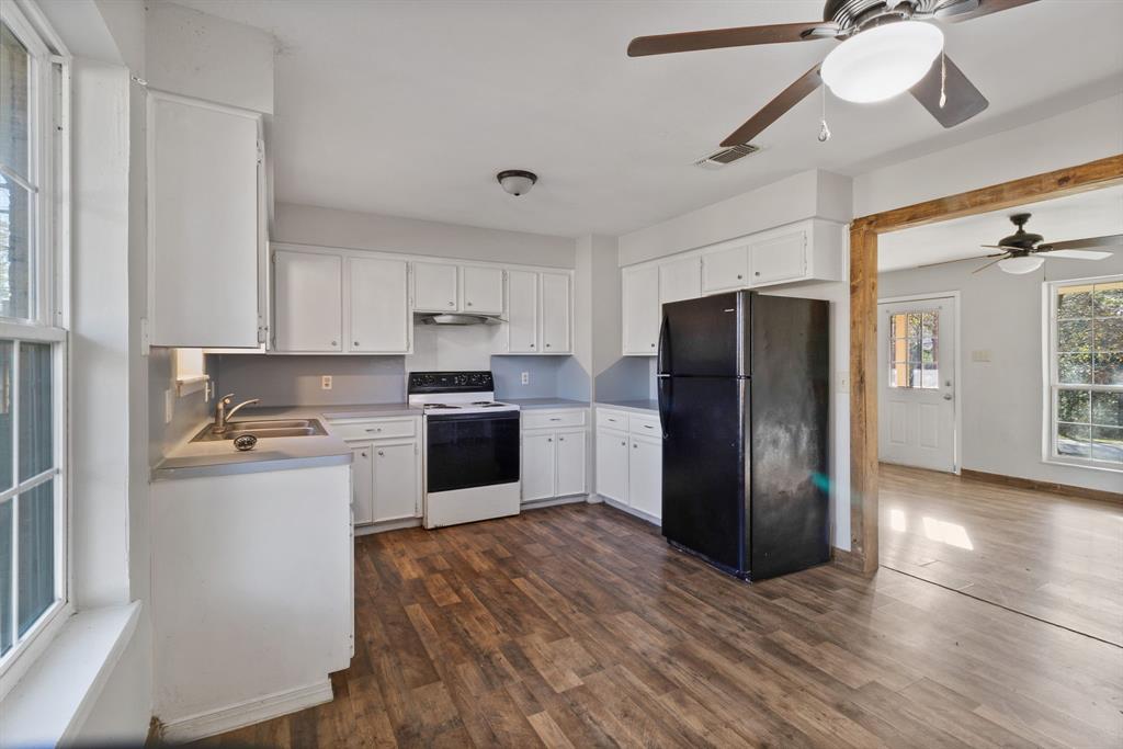 665 Old Groveton Road, Onalaska, Texas image 7