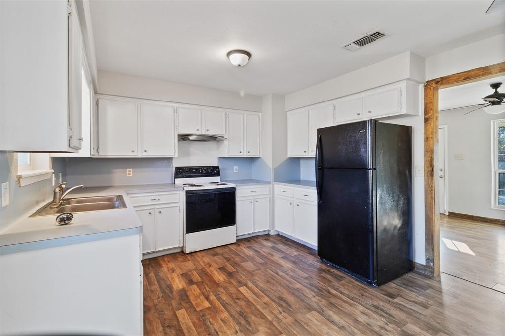 665 Old Groveton Road, Onalaska, Texas image 10