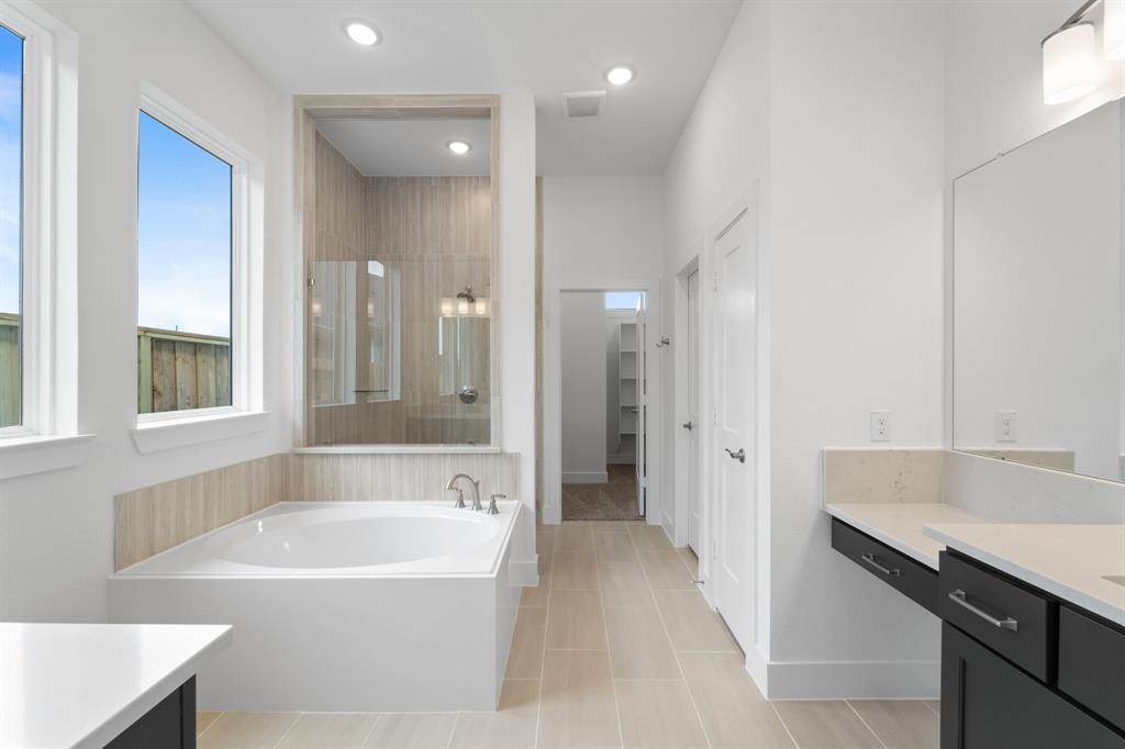11811 South Pavillion Drive, Mont Belvieu, Texas image 13