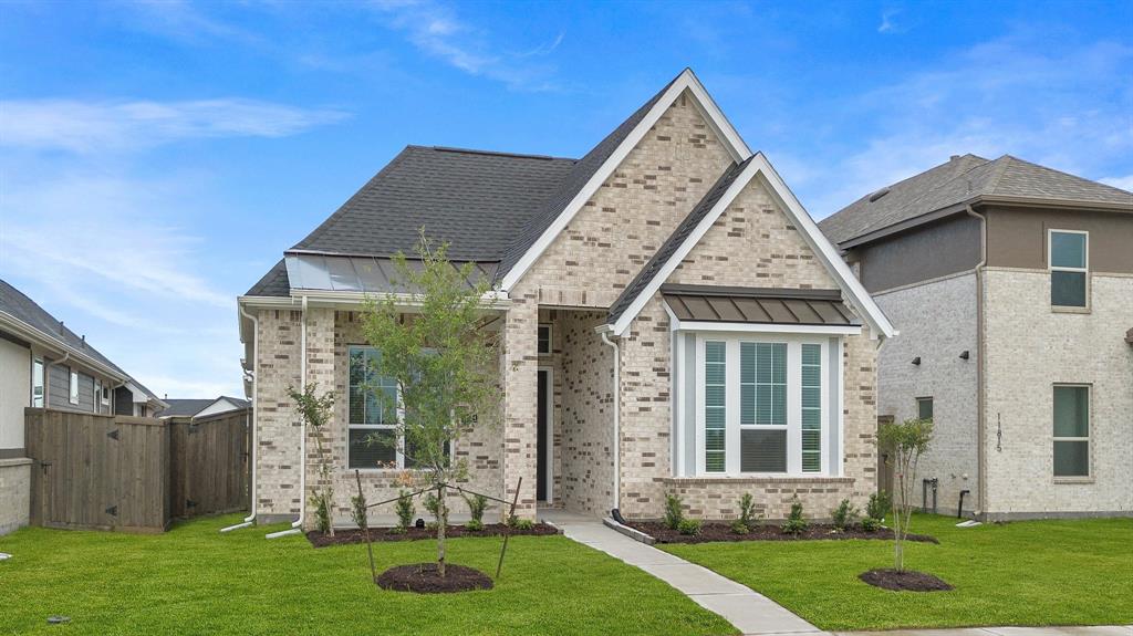 11811 South Pavillion Drive, Mont Belvieu, Texas image 2