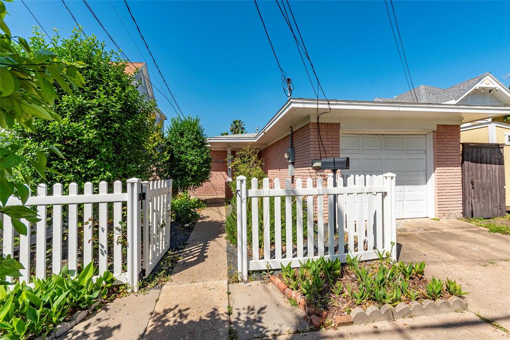 1911 35th Street, Galveston, Texas image 22