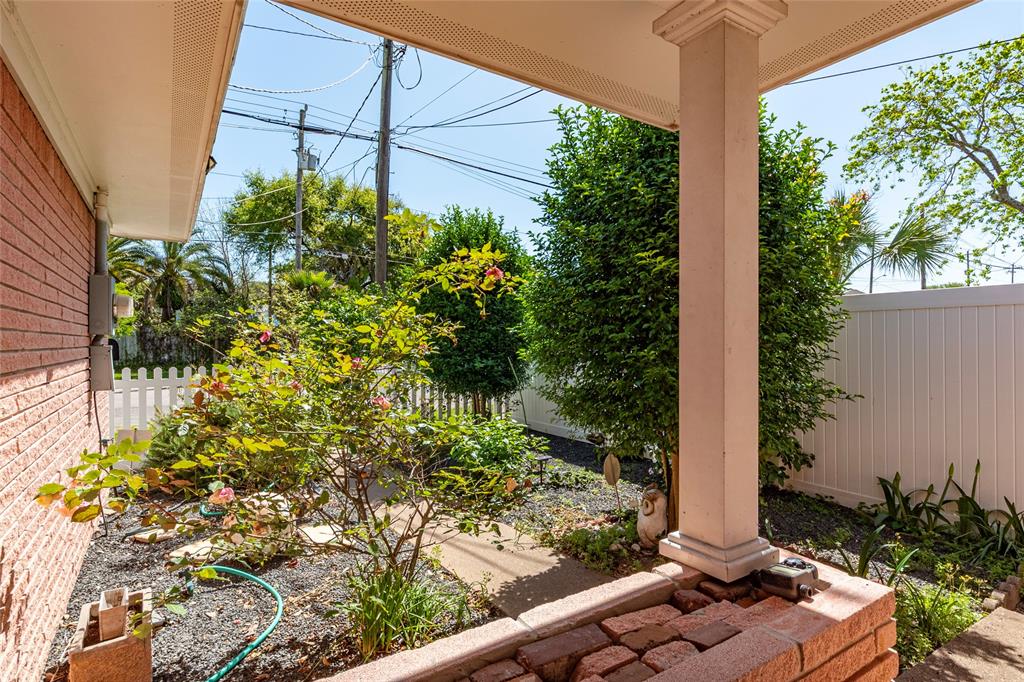 1911 35th Street, Galveston, Texas image 25